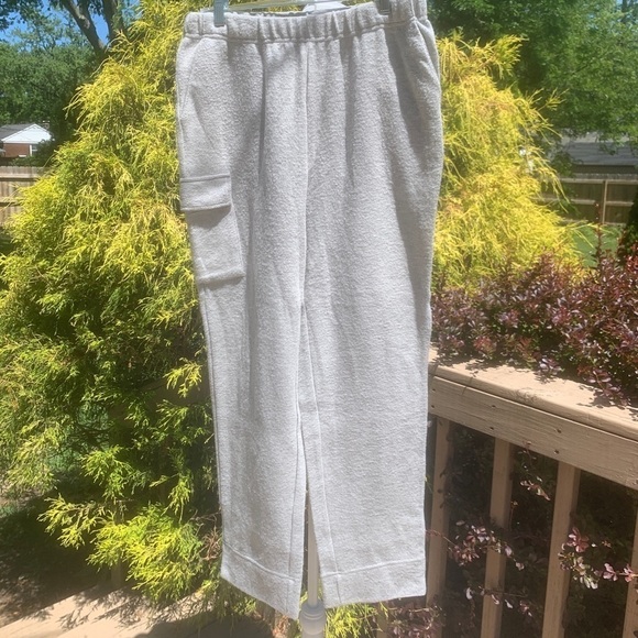 Very soft and comfortable gray pajama pants - Picture 1 of 4